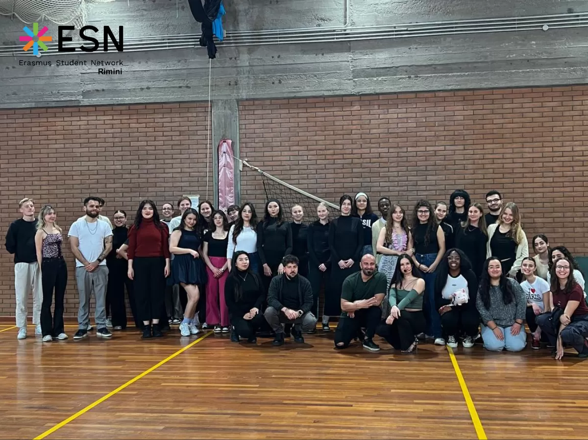 Group photo of all the participants.