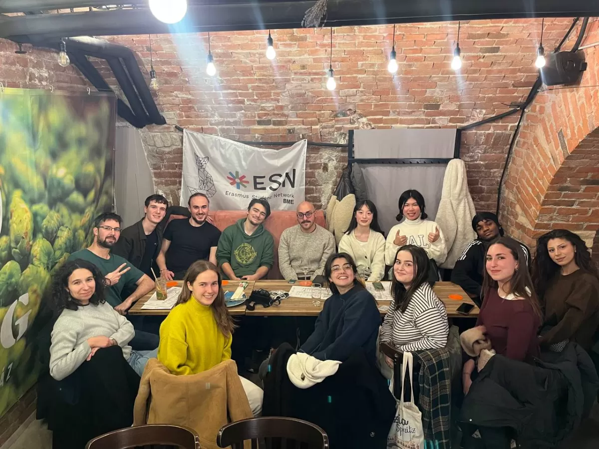 Group photo of Korean Language Café