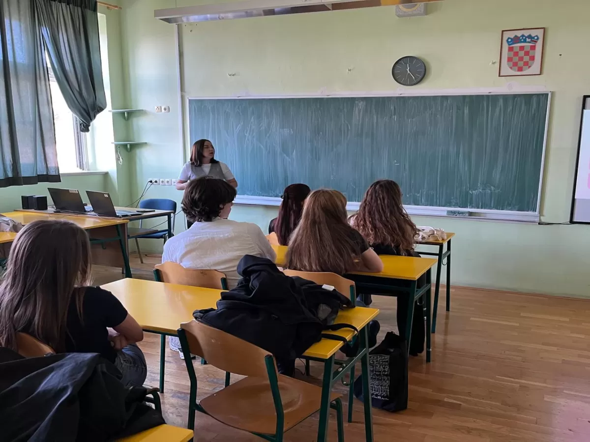 Visiting the school in Šibenik
