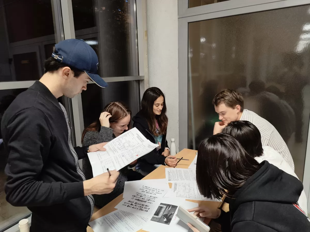 1st group solving a case