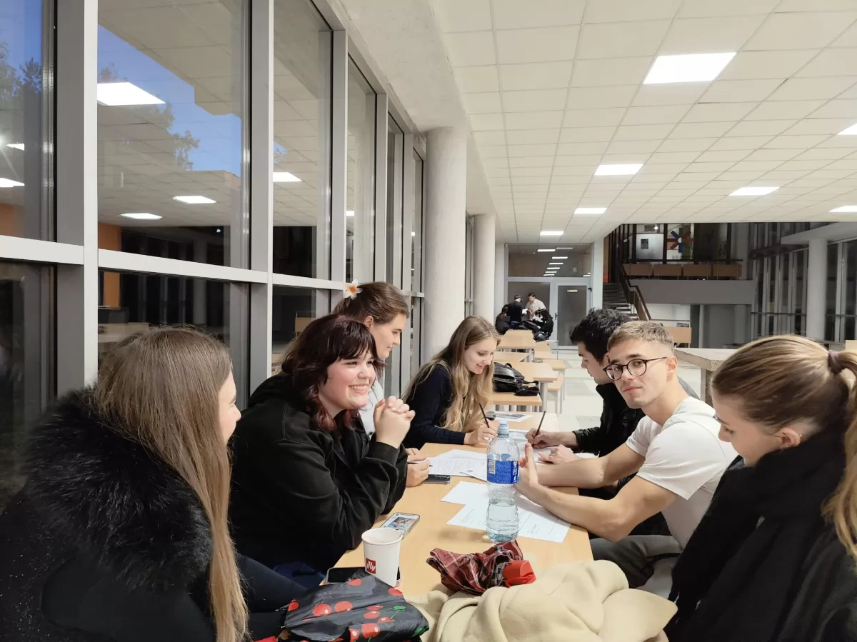 2nd group solving a case