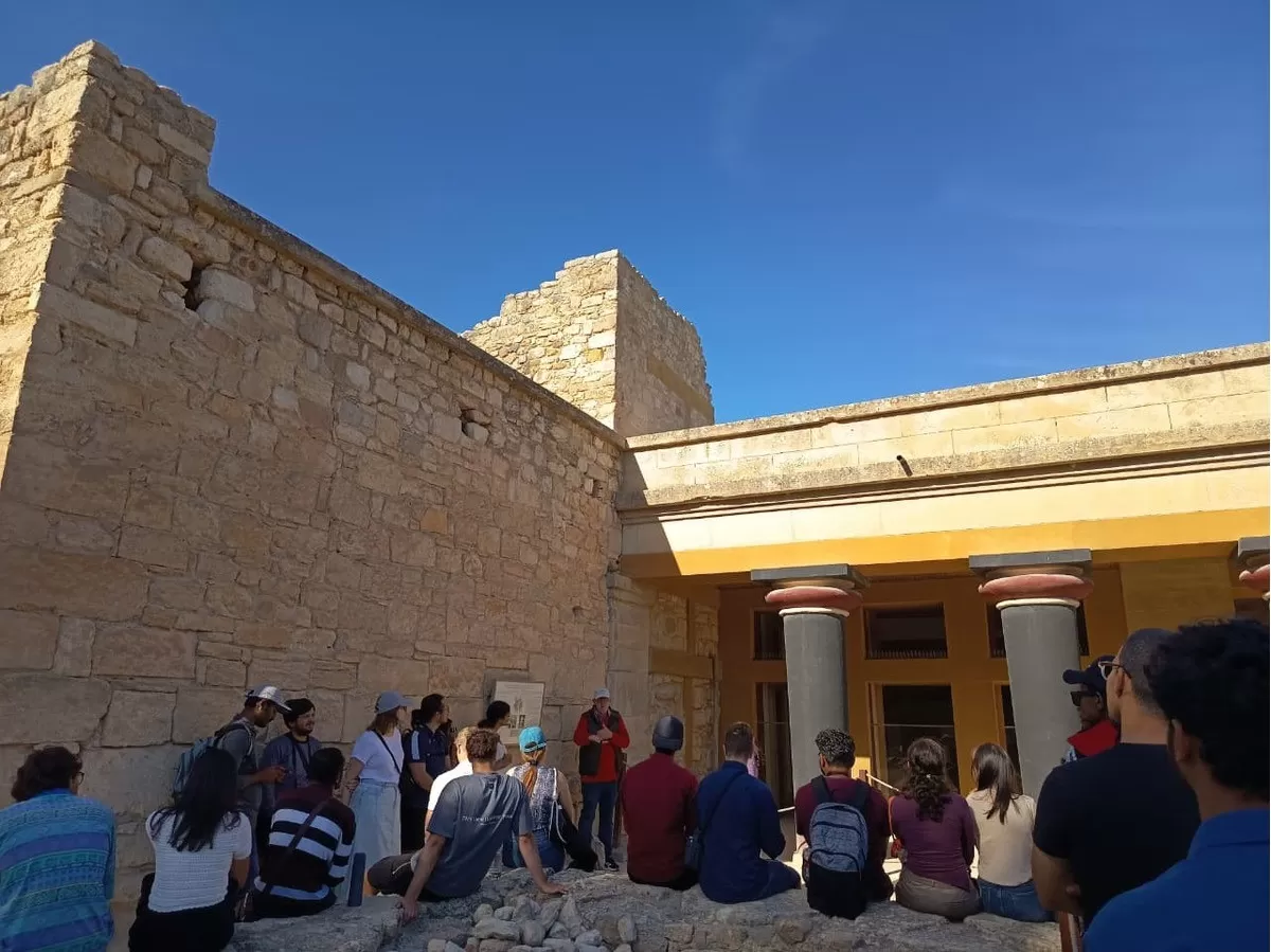 Knossos Palaca Visit and Picnic Memories