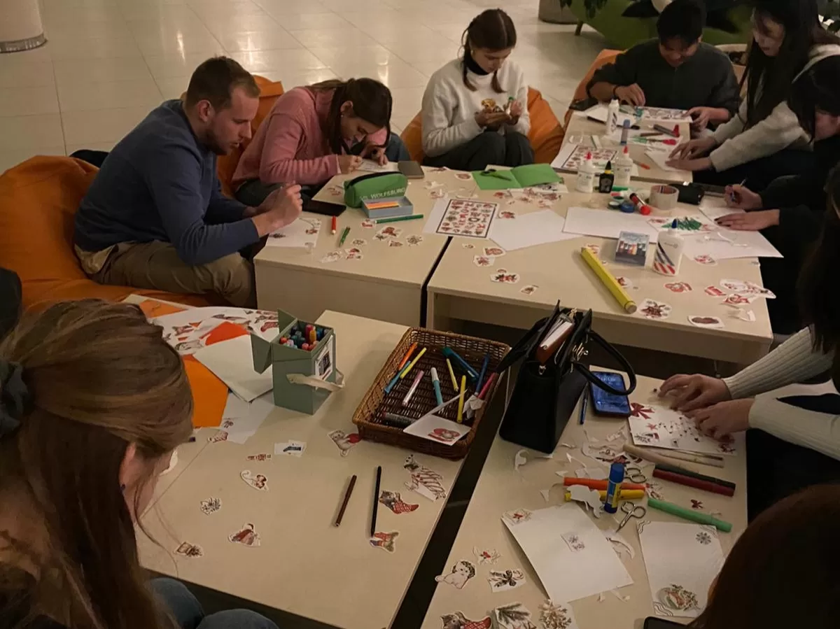 Decorating postcards