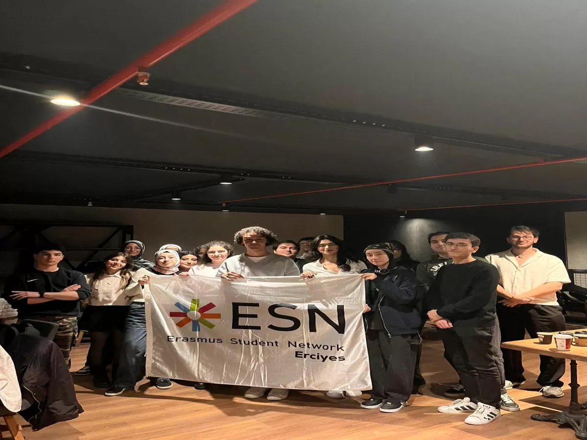 ESN Erciyes members coming together to celebrate Human Rights Speaking Day in a warm and inclusive atmosphere.