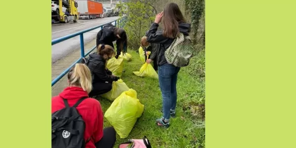 International students organize the garbage they have collected