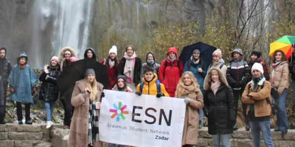 ESN Zadar volunteers with international students in Plitvice Lakes National Park