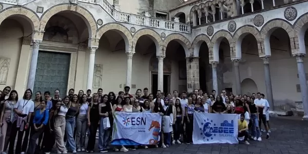 ESN students in the cloister of the cathedral of Saint Matthew in Salerno