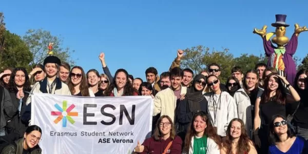 Our international students taking a group picture