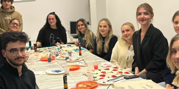 Group photo with tote bags