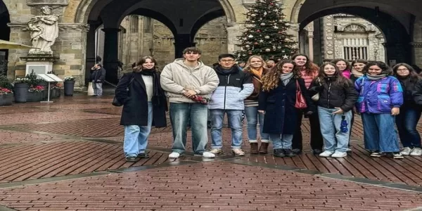 Group of international students in front of historical monument