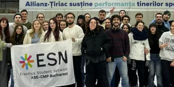 All the group on the ice ring