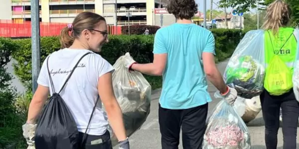 Group of volunteers during the clean up activity