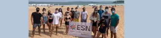 Local and international students at the Sardinero beach