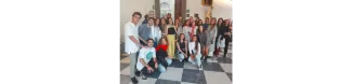 International students and ESNers visit the Uffizi